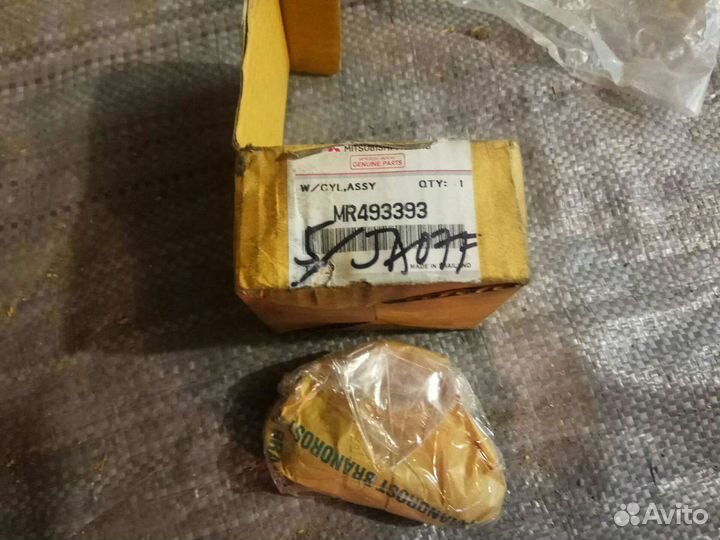 Запчасти для Митсубиси L200