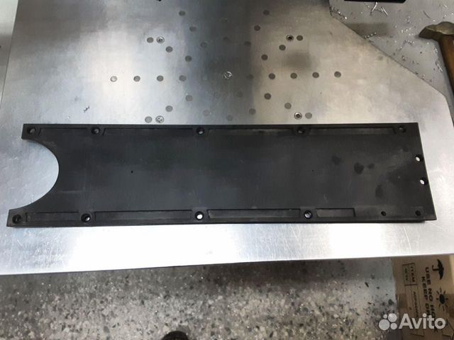 Крышка батарейного отсека самоката yamato