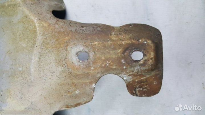 Тепловой экран выпускного коллектора Ford Mondeo 4