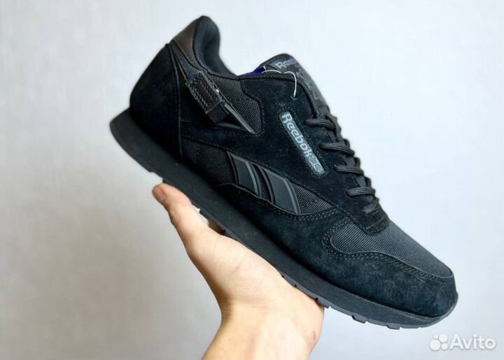 Кроссовки Reebok долговечные