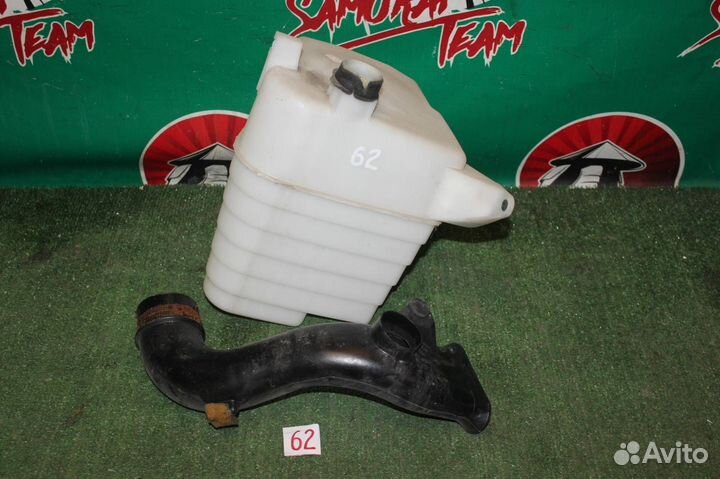 Резонатор впускной Toyota Avensis AZT250 1AZ-FSE