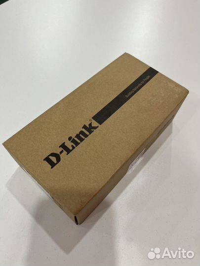 Коммутатор D-Link DGS-1005D/J2