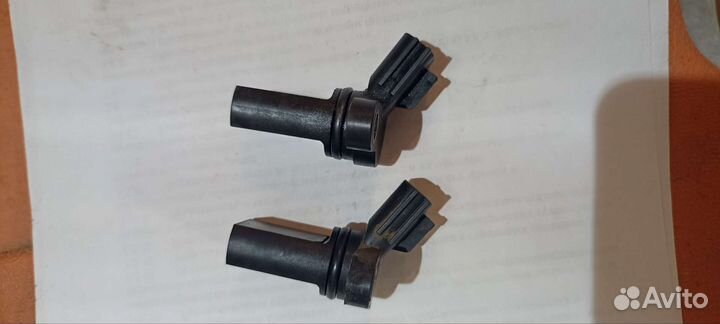 Датчик распредвала Nissan