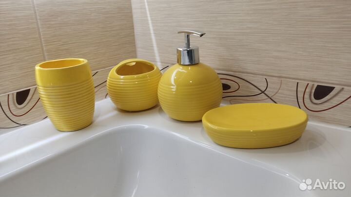 Набор аксессуаров для ванной