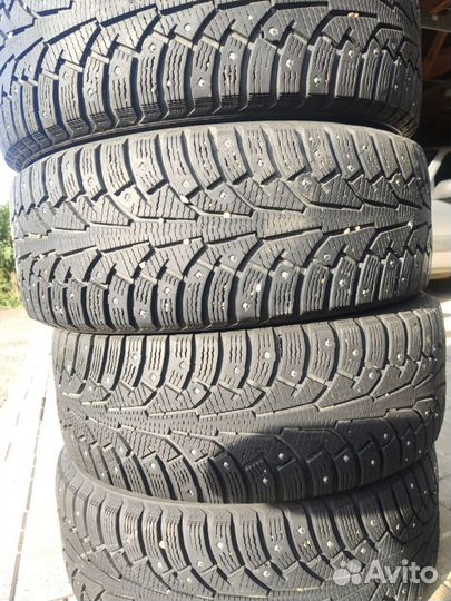 Nokian Tyres Hakkapeliitta 5 215/55 R16 97T