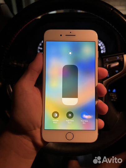iPhone 8+ отличный