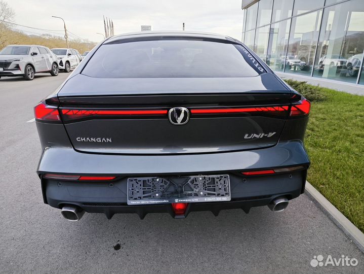 Changan UNI-V 1.5 AMT, 2024