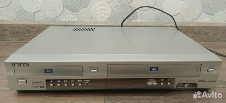 Видеомагнитофон samsung SV-DVD640 HI-FI stereo
