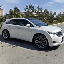 Toyota Venza 2.7 AT, 2013, 180 000 км, с пробегом, цена 2 600 000 руб.