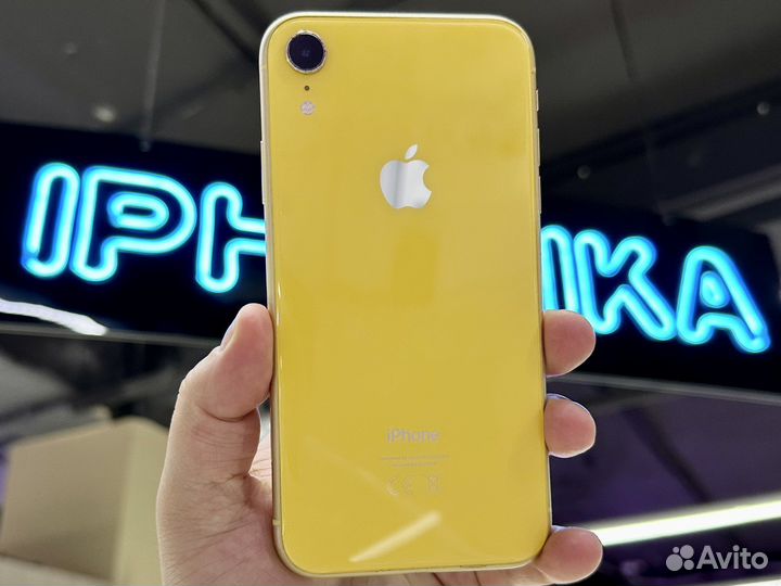 iPhone Xr, 64 ГБ