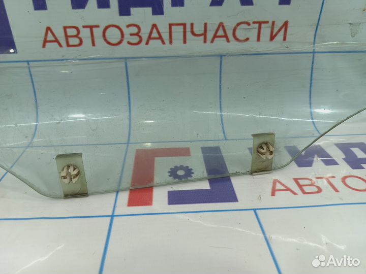 Стекло двери передней правой Chevrolet Lacetti J20
