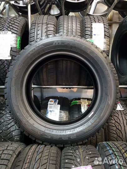 Maxxis SS-01 Presa SUV 215/60 R17 96Q