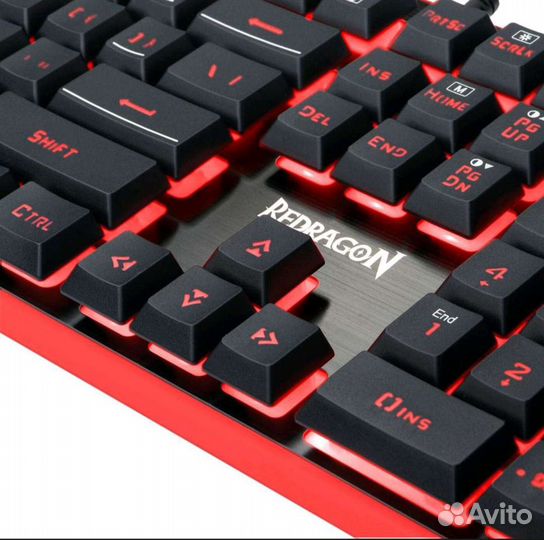 Набор клавиатура мышь и коврик