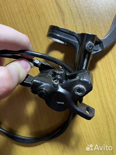 Тормоз Shimano MT-400 90см передний