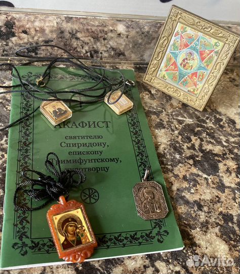 Подсвечник церковный,Иконы чеканные, образки