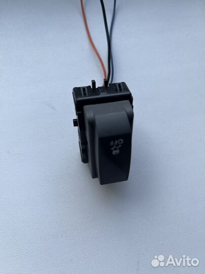 Кнопка отключения курсовой устойчивости ESP Лада Х