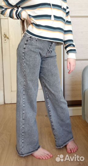 Джинсы трубы для девочки р146-152