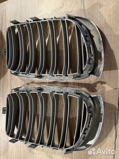 Решетка радиатора оригинал BMW X3 f25 рестайл