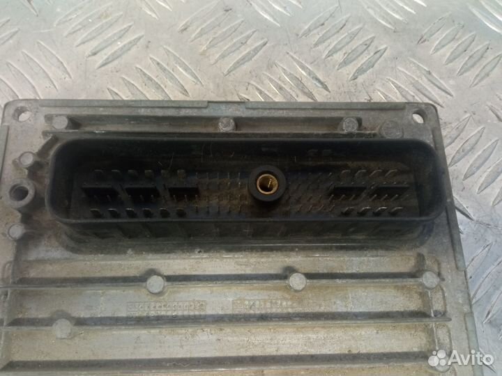 Б/У Блок управления двигателем