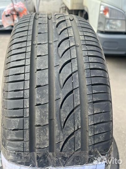 Автомобильные шины бу r15 летние от Polo