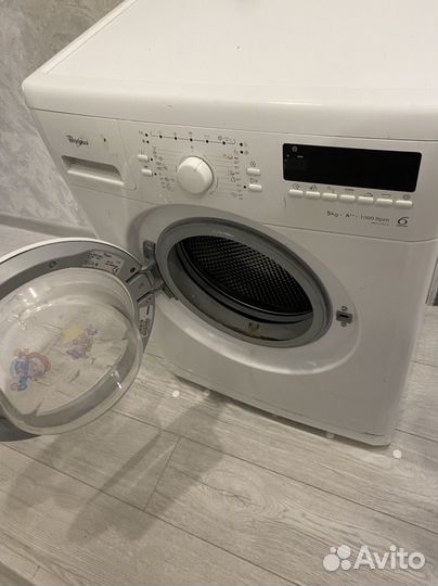 Стиральная машина whirlpool