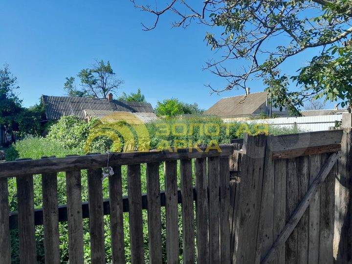 Дом 15,8 м² на участке 6,3 сот.