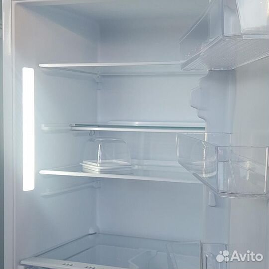 Холодильник Бирюса M6135