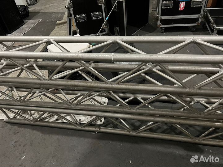 Сценическая ферма