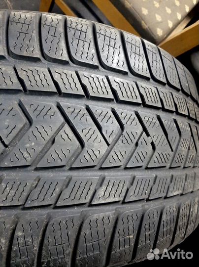 Pirelli Winter Sottozero 3 285/35 R20 100W