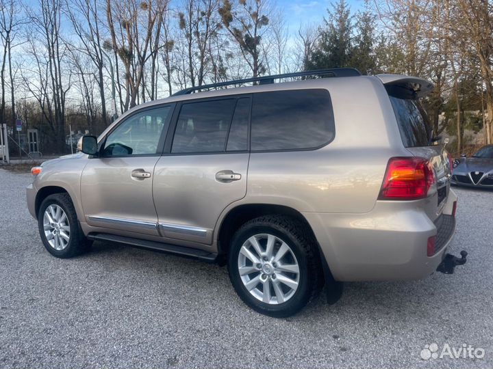 Запчасти б/у Toyota LandCruiser