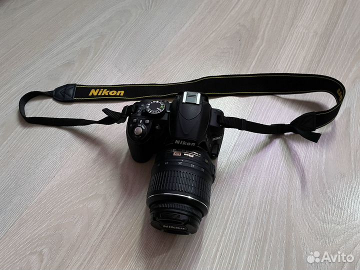 Зеркальный фотоаппарат Nikon D3100