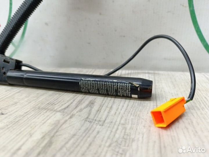 Замок ремня безопасности передний левый Ford