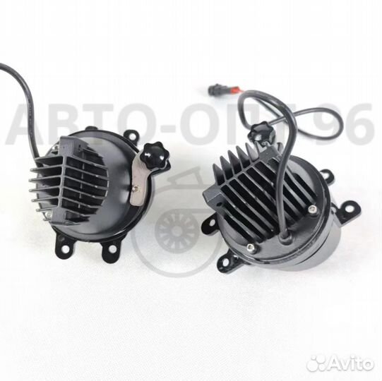 Противотуманки Bi-Led линзы Toyota белый свет