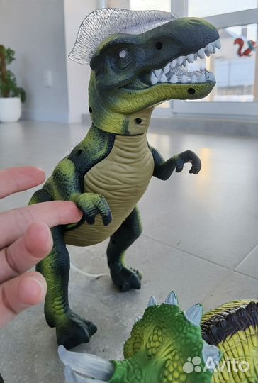 Игрушки динозавры большие