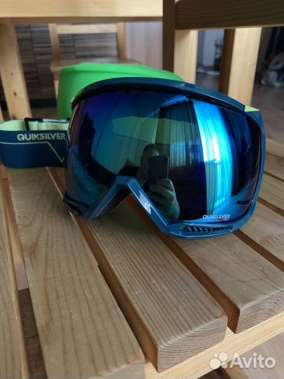 Маска Quiksilver Hubble