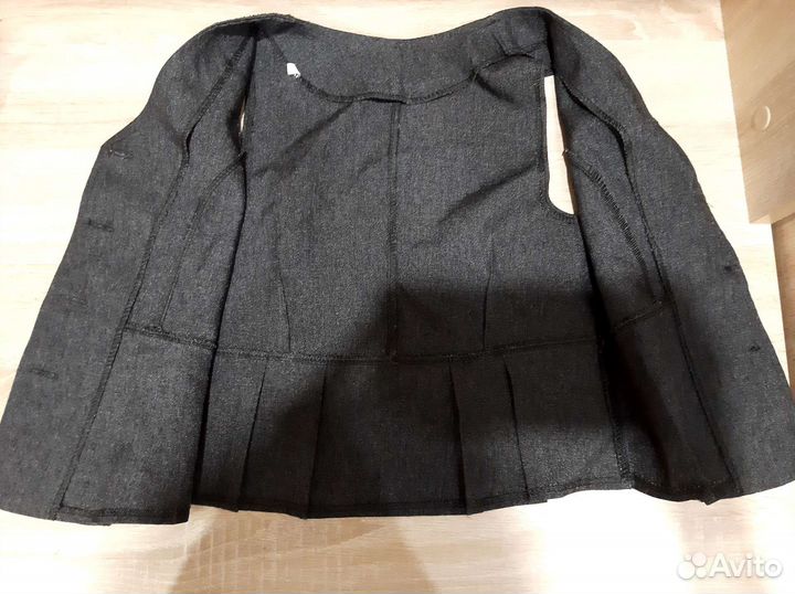 Жилетка для девочки в школу