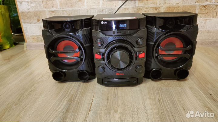 Музыкальный центр lg