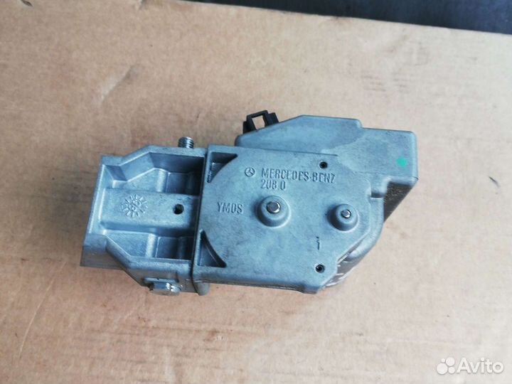 Электрозамок блокировки руля Мерседес W210