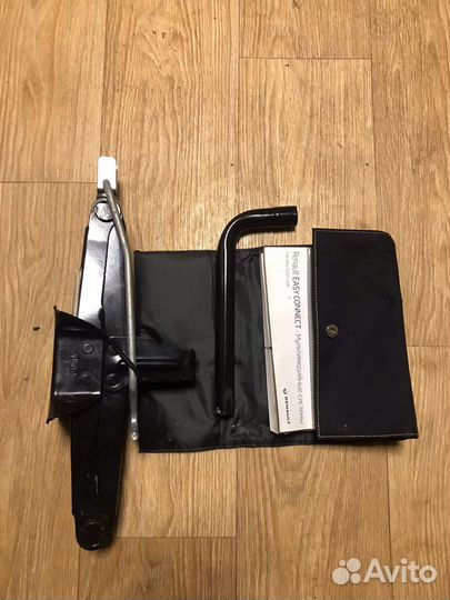 Домкрат рено дастер