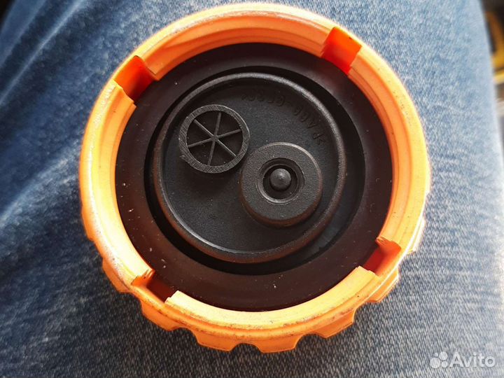 Крышка расширительного бачка