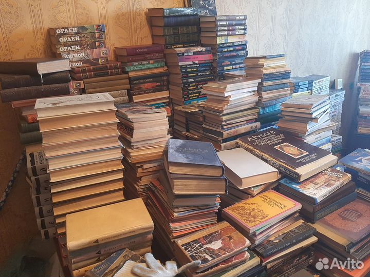 Книги