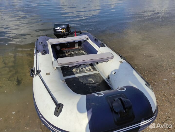 Лодка пвх Гладиатор с мотором
