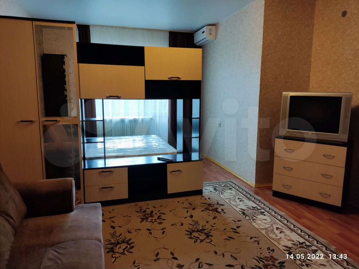 1-к. квартира, 52 м², 6/10 эт.