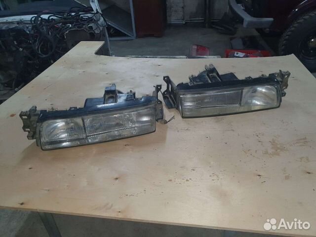Передняя фара на мазду 1990