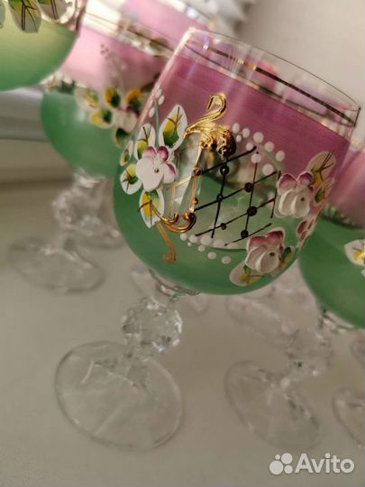 Хрустальные бокалы лепка богемия