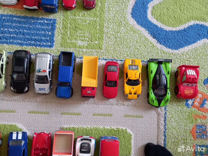 Машинки новые и старые 1/34