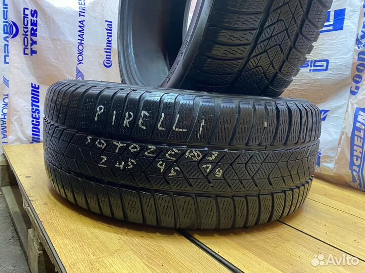 Pirelli Winter Sottozero 3 245/45 R19 102V