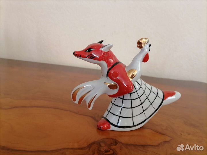 Фарфоровые статуэтки