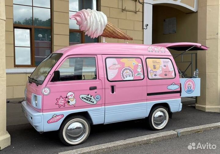 Фургон с мороженым на мероприятие