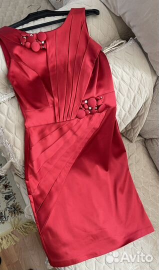 Платье вечернее